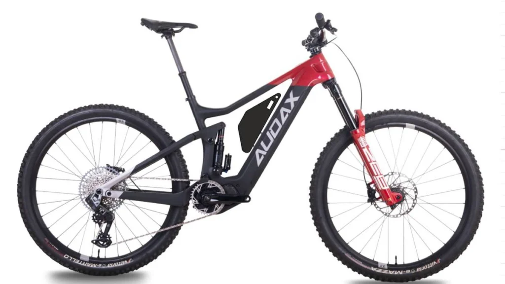 Projeção do Packbooster Custom 630 montado na Audax Furion E8