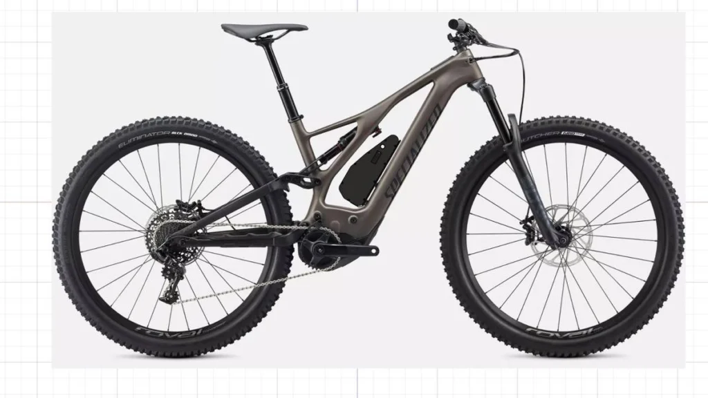 Projeção do Packbooster Custom 540 montado na Specialized Turbo Levo Comp Carbon
